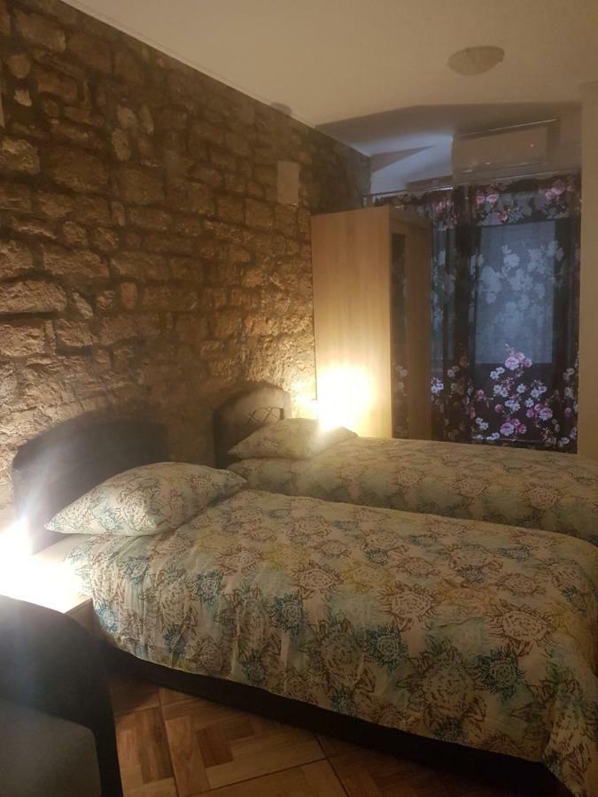 Studio Apartman Via Šibenik Екстериор снимка