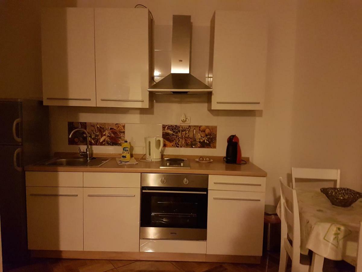 Studio Apartman Via Šibenik Екстериор снимка